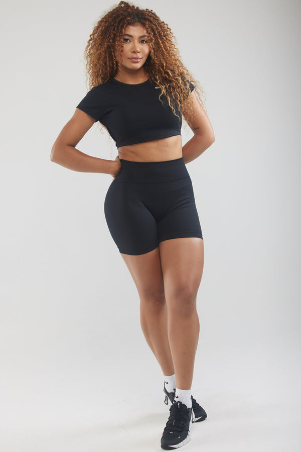 SOLID Black Scrunch Butt Sculpting Shorts